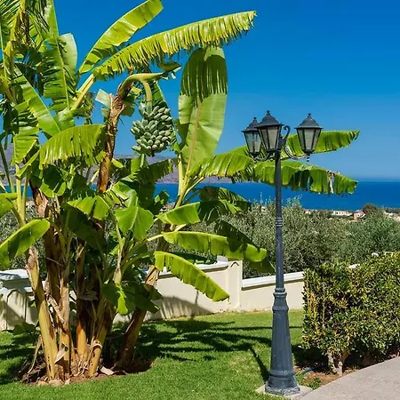 Antilia Tavronitis (Crete)