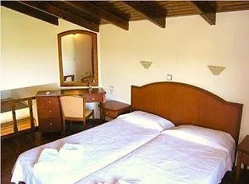 Antilia * Tavronitis (Crete)