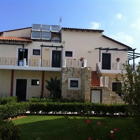 Antilia * Tavronitis (Crete)