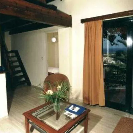 Antilia * Tavronitis (Crete)