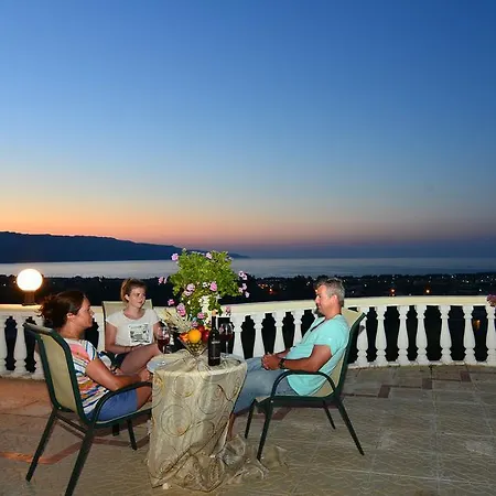 Appartamento Antilia Tavronitis